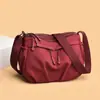 Bolso de nylon ligero transfronterizo para mujer, nuevo modelo 2026, simple, para el trabajo, casual, con múltiples compartimentos, gran capacidad, de hombro, cruzado