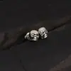 Werkstatt Muenchen Pendientes de Calavera Hechos a Mano Plata de Ley 925 Personalizados Pendientes de Mujer de Nicho Pionero