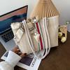 Bolsa Feminina Xinke Multi-Lenço Moda Tendência Simples Sacola de Compras Bolsa de Ombro Listrada Vermelho e Azul Bolsa de Palha Nicho Feminino