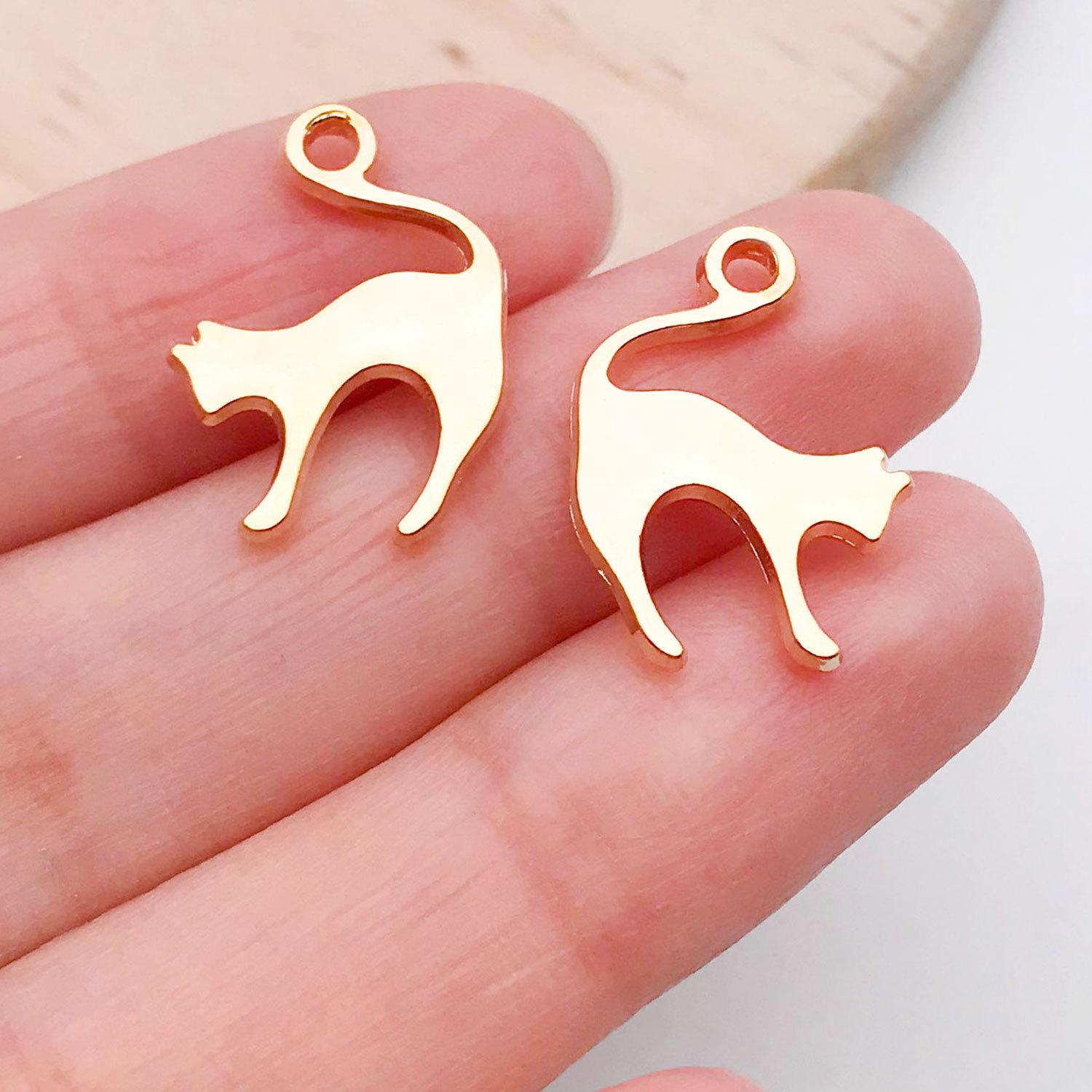 20632-M-KC金锌合金猫19x14mm-1.1g.jp