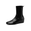 Botas Slim Femininas que Aumentam a Altura, Botas Elásticas, Novas Botas Elásticas de Cano Médio para Outono-Inverno, Bico Redondo, Salto Médio, Slip-On, que Envolvem a Perna