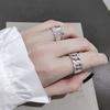 Anillo Geométrico de Dos Colores Abierto Estilo Europeo y Americano Anillo Ancho Frío Asimétrico Cóncavo y Convexo para Mujer