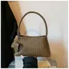 Fábrica de Bolsos de Origen para E-commerce Transfronterizo Bolso Tejido para Mujer Bolso Versátil de Hombro Bolso Tote de Hombro Único para Mujer
