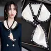 Bufanda de Seda Rayada a Cuadros de Seda Simulada Europea y Americana Bufanda Larga de Seda con Rayas Anguladas Bufanda para Cuello de Camisa de Combinación de Primavera y Verano Bufanda para Mujer