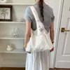 Bolsa de Hombro para Estudiante Universitario Transfronterizo Modelo Nuevo 2026 Gran Capacidad para Viajes Diarios Bolso de Mano Tote Tipo Cubo para Mujer