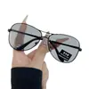 Gafas de Sol Polarizadas Fotocromáticas A103 para Hombre con Montura de Metal, Estilo Clásico, para Conducir y Pescar, Venta al por Mayor en Stock