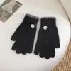 Luvas de Dedo Dividido Inverno Feminina Nova Quente Cor Sólida Fofa Ciclismo à Prova de Frio Toque de Lã Tela Sensível ao Toque Luvas Femininas Tricotadas