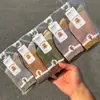 Calcetines de Algodón de Doble Aguja para Niños Otoño e Invierno Nuevo Estilo Tubo Medio-Alto Calcetines de Estudiante Estilo Coreano Cómodos Absorbentes de Sudor Fabricante Venta al por Mayor