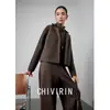 Jaqueta Curta Nova Baunilha Café Outono/Inverno 2026 para Mulheres com Design Único, Gola Reversível, Mangas Longas, Sem Botões, Top Moderno e Versátil