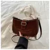 Bolsa de Ombro Cruzado com Franjas Estilosa Popular Deste Ano 2025 Verão Novo Estilo Fashionável Retrô Textura Fosca para Mulheres