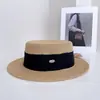 Chapéu Simples de Topo Plano com Fita Plissada Estilo Coreano para Mulheres, Chapéu de Sol Casual Versátil de Verão, Chapéu de Palha com Proteção Solar para Férias, Tendência