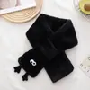 Bufanda Pequeña Blanca Linda para Mujer Invierno Estilo Coreano Felpa Engrosada Resistente al Frío Cruzada al Cuello Piel Sintética de Conejo Rex Bufanda Corta