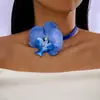 Amazon Moda Transfronteriza Fiesta Corto Gargantilla de Plumas Elegante Elegante Estéreo Flor Blanca Collar Collar para Mujeres