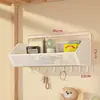 Estante de almacenamiento de pared, esenciales para dormitorio, cesta colgante sin taladro para mesita de noche de dormitorio, solución de almacenamiento de pared para literas superiores de estudiantes
