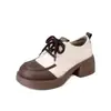 Sapatilhas de Couro Macio com Solado Grosso 2025 Novo Outono Versátil Estilo Britânico Mocassins Slip-On para Aumentar a Altura e Emagrecer Sapatos Externos de Couro