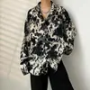 Camisa de manga larga de otoño estilo americano para hombre, moderna y genial estilo coreano, estilo nicho de Hong Kong, camisa floral de corte holgado, disponible para dropshipping