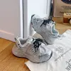 Tênis Esportivo Casual Tendência Malha Respirável Antiderrapante 2026 Primavera e Outono Específico para Idade Sapatos de Pai para Crianças Meninos Peça Única Dropshipping