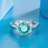 Anel de abertura microincrustado com zircônia Olho de Diamante completo anel de zircônia azul e verde de luxo incrustado com oito corações e oito flechas grupo de anéis com dedos de diamante