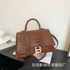 Bolso de mano portátil estilo reloj de arena, popular en el mercado transfronterizo de 2024, para mujer, de alta gama, estilo francés, bandolera de hombro.