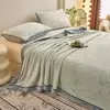 2026 Nova Manta Jacquard de Tecido de Leite de Camada Dupla com Borda Grande, Espessa em Ambos os Lados para Quarto, Escritório, Pausa para Almoço, Todas as Estações