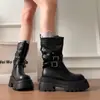 Cinto Fivela Super Legal Botas Martin Femininas 2026 Outono/Inverno Novo Estilo Sola Grossa Aumenta Altura Botas da Moda Cano Curto Botas Cavaleiro