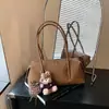Bolso Versátil de Moda Otoño 2026 Transfronterizo, Gran Capacidad, Textura de Alta Calidad, Bolso de Hombro o Axila Simple y Elegante