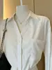 Camisa de Algodón y Lino Verde Mambo Suave Francesa con Cuello en V para Mujer, Verano Delgado Estilo Holgado Elegante Estilo Old Money Camisa Protector Solar