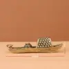 Adorno de mesa de latón envejecido de barco de pesca vintage, incensario tradicional con forma de barco, mascota de té creativa, artículos misceláneos antiguos, venta al por mayor de artículos de cobre viejos