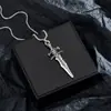 Europeu e Americano Hip Hop Venda Quente Arma Espada Colar Jóias Personalidade Masculina Espada Pingente Todos-combinar Cor-livre camisola cadeia