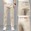 Jeans azul de corte reto de alta qualidade de Hong Kong para homens, novo estilo coreano outono 2026, slim fit, stretch, calça longa casual