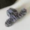 Presilha de Cabelo de Pelúcia Listrada Outono/Inverno para Mulheres, Presilha Grande de Tubarão para Penteado na Nuca, Acessório de Cabelo Elegante