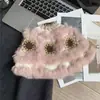 Chapéu de tricô de pelo de coelho para mulheres, fofo e quente para outono e inverno, apresentando um design tradicional de dança do leão chinês, feito à mão e projetado para fazer o rosto parecer menor, com um motivo de cabeça de tigre.