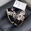 Tênis retrô da moda com estampa de leopardo Forrest Gump para mulheres, novo estilo outono 2026, tênis de treino casual versátil em bloco de cores Maillard alemão