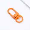 Llavero de pintura para perro color metal 3 hebillas de puerta pequeñas colgante llavero giratorio accesorios para llavero diy