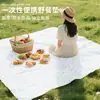 Tapete de Piquenique Espesso à Prova de Umidade Descartável para Acampamento ao Ar Livre, Pano de Piquenique Portátil para Passeio de Primavera ao Ar Livre