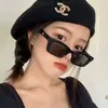 Moda Gafas de Sol Cuadradas Pequeñas Estilo Coreano Tendencia Gd Tiktok Gafas de Sol para Mujer al por Mayor Estilo Hong Kong Gafas de Sol de Tendencia con Personalidad