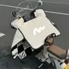Cobertura Antivento para Veículo Elétrico Modelo Novo 2025, Feita de Veludo de Leite, Espessada, Impermeável, Antivento, Totalmente Fechada para Patinetes Elétricos