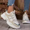 Zapatillas de Plataforma para Mujer Otoño 2025 con Tacón Oculto, Suela Gruesa, Superficie de Cuero, Zapatos Deportivos Casuales, Zapatillas para Correr, Estilo Pareja Zapatos para Hombre