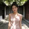 Top de Tirantes Tejido a Rayas Chic Estilo Retro de Hong Kong para Mujer, Nuevo Top Ajustado sin Mangas con Tirantes de Puro Deseo