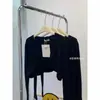 Chal Blanco Pequeño, Cárdigan de Punto de Seda Helada con Protección Solar, Cubierta Fina de Verano para Mujer, Top Corto, Ropa de Abrigo, Camisa para Aire Acondicionado