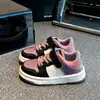 Zapatos casuales todo el año suela suave caña baja zapatos de skate para niños primavera y otoño antideslizantes modernos geniales modelo 2026 niños y niñas zapatos deportivos 6