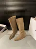 Botas de montaria longas emagrecedoras com aumento de altura para mulheres, botas 2026 Outono/Inverno, botas slouch marrons de cano médio