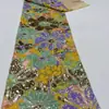 En stock: Tela bordada con grandes motivos florales, malla de lentejuelas y bordado de cuentas en contraste, adecuada para vestidos de noche, vestidos y trajes de escenario