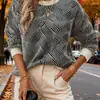 Toma Real de Moda Otoñal e Invernal Transfronteriza Europea y Americana Cuello Redondo Ondulado Casual Tejido Combinación de Colores Jersey Holgado de Manga Larga