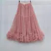 Design de Barra Oversized, Saia de Renda Fashion, Saia Tutu de Renda com Babados Doces Linha A com Barra Grande 8023 Atacado