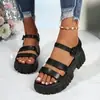 Sapatos femininos de tira dupla com sola macia, novo modelo 2026, sandálias de sola grossa com fivela preta, fornecedor de sola plataforma para comércio exterior, oferta especial bico aberto