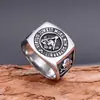 Joyería retro europea y americana al por mayor anillo masónico personalizado de acero de titanio anillo de acero inoxidable al por mayor