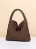 Bolso de Mano Tejido a Mano de Nuevo Estilo Transfronterizo, Bolso de Hombro Casual de Cuero Suave Degradado, Bolso Cubo Retro de Gran Capacidad para el Trabajo