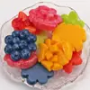 Accesorios de Rodajas de Fruta de Simulación Guayaba Fresa Casa de Muñecas Comida Miniatura Juego Hecho a Mano DIY Adornos de Resina Accesorios