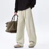 Pantalones de chándal para hombre, colección otoño 2026, diseño retro americano de moda con detalles plisados, corte holgado casual para estudiantes con un look cool y estiloso